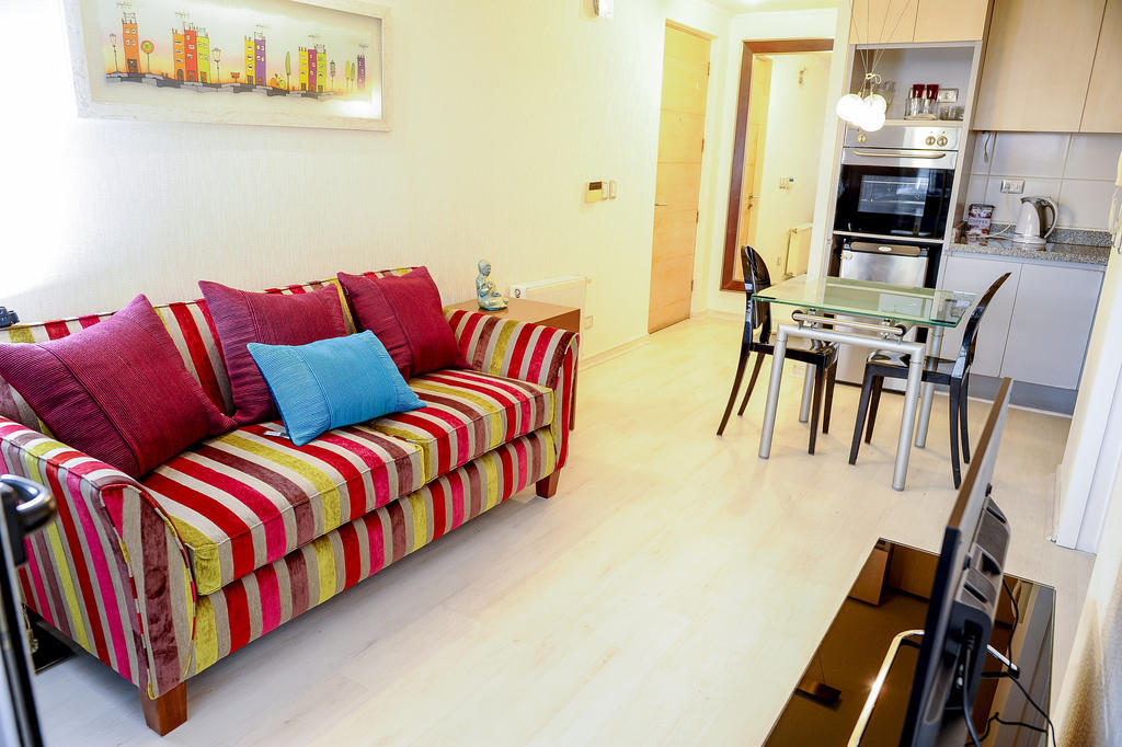 Chilean Suites And Apartment Santiago Room photo